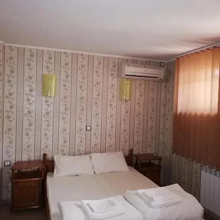 Resort комплекс рожена, хотел, рожена