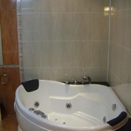 Üdülőközpont комплекс рожена, хотел, рожена *