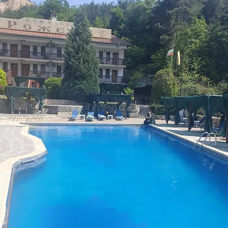 комплекс рожена, хотел, рожена